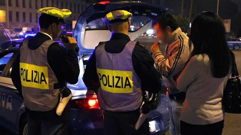 L'alcoltest: etilometro della polizia stradale