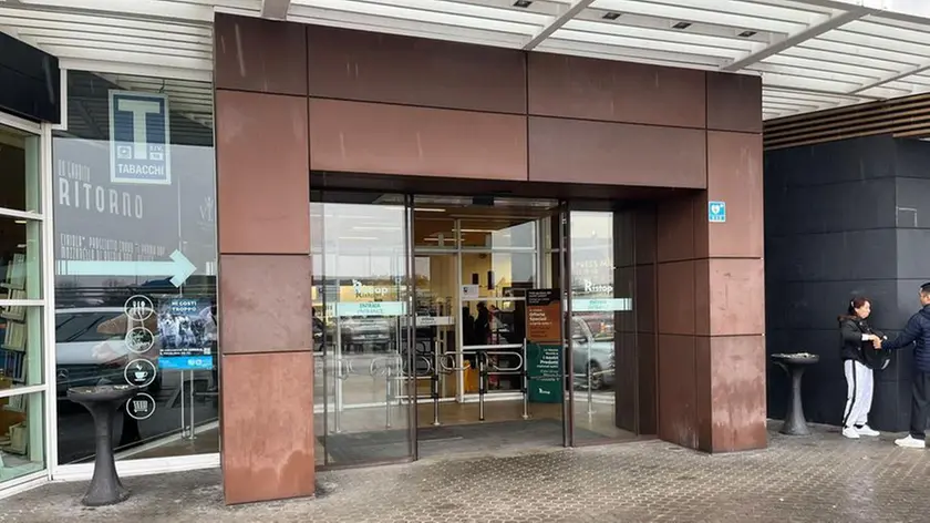 Qui, nell'autogrill di Arino, è stato venduto il biglietto della Lotteria Italia da un milione di euro