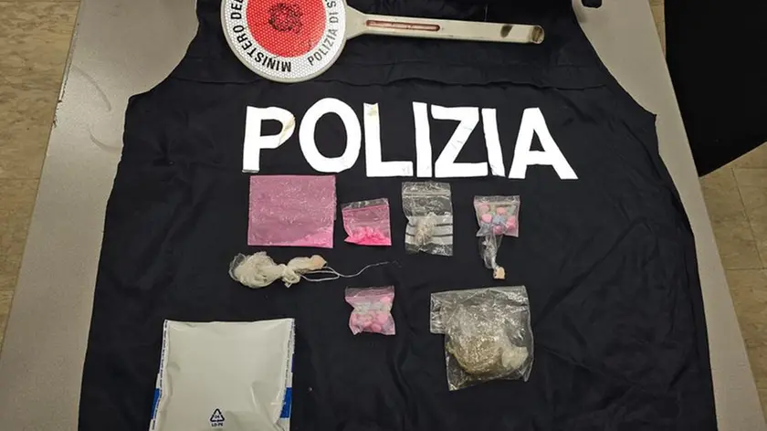 La droga sequestrata dalla polizia (foto d'archivio)