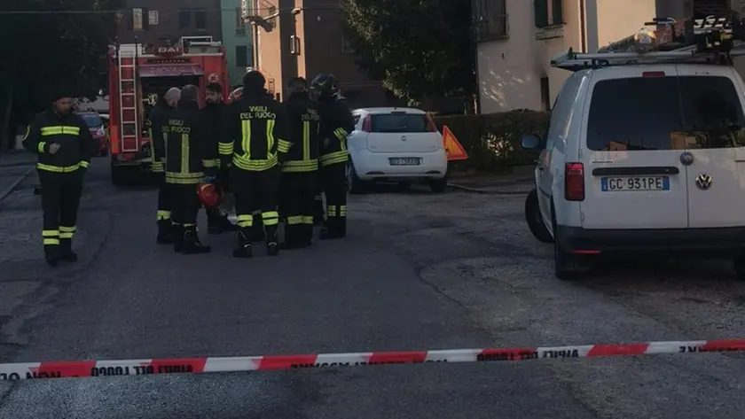 L'incendio nel magazzino a Mestre