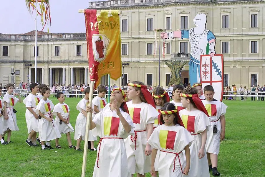 Il palio di Santa Maria di Sala nel giardino di Villa Farsetti