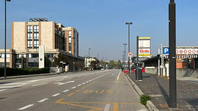 Domenica ecologica Strada strade di Mestre sgombre completamente di auto. Nella foto viale Ancona che mette in collegamento con piazza XXVII Ottobre e il centro di Mestre