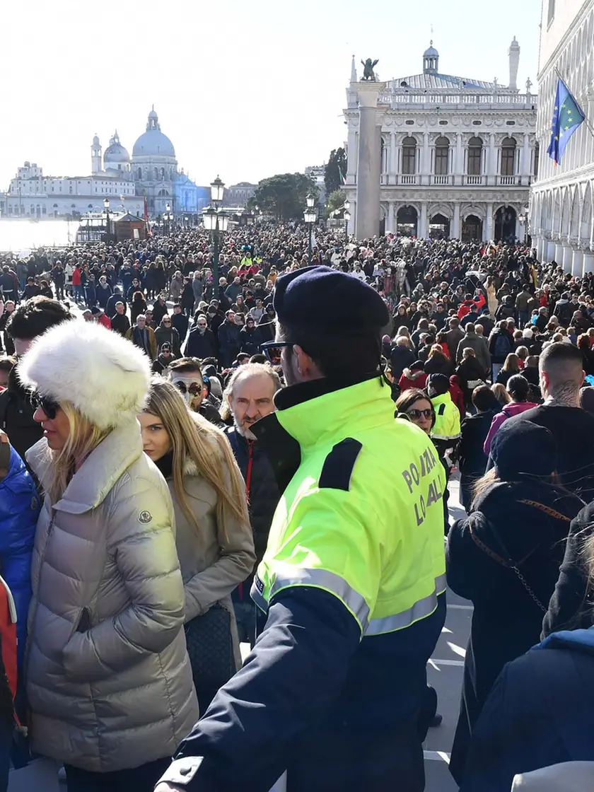 La polizia locale regolerà i flussi durante il Carnevale