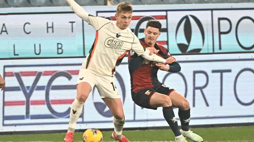 Il Venezia perde 2-0 contro il Genoa