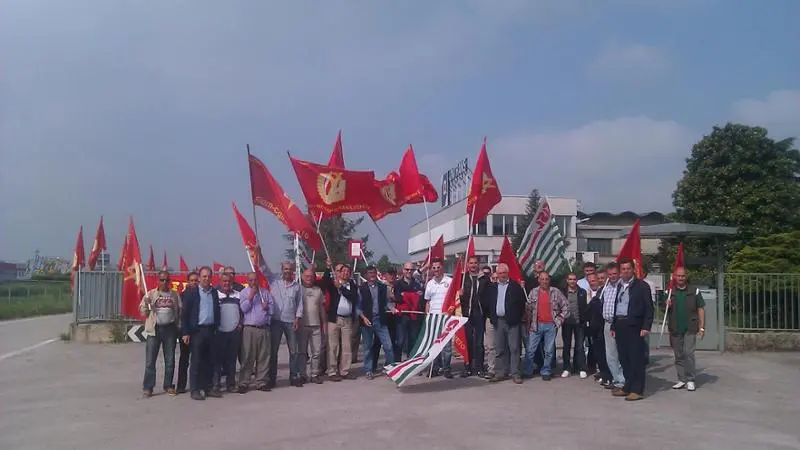 Una manifestazione di protesta dei lavoratori dell’Unitrans di Pianiga