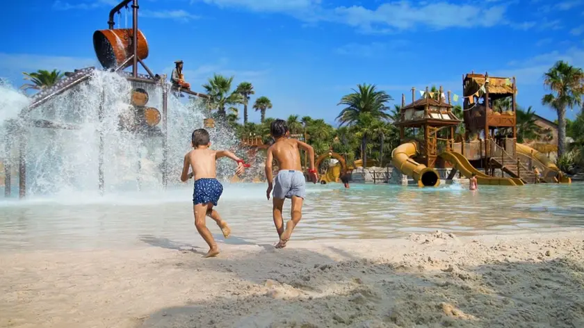 Una delle piscine al Caribe Bay di Jesolo