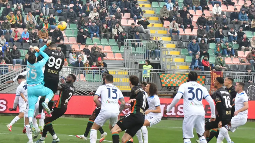 Venezia-Lazio finisce a reti inviolate: 0-0 al Penzo