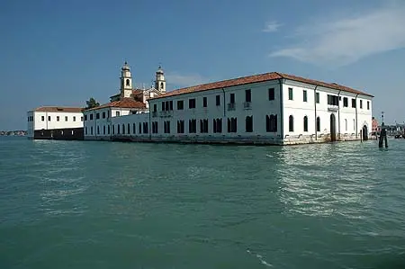 L'EX OSPEDALE PSICHIATRICO DELL'ISOLA DI SAN SERVOLO CHE DIVENTERA' SEDE DEL MUSEO DELLA FOLLIA