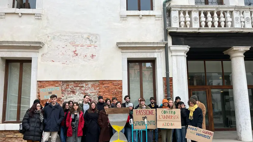 La protesta dei ricercatori precari a Ca' Foscari