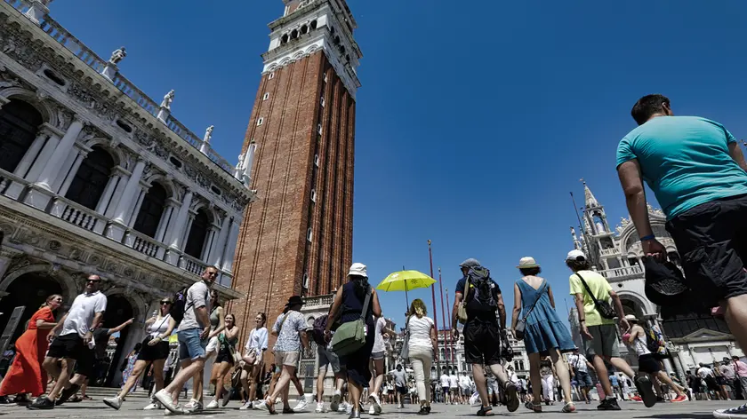 Turisti in piazza San Marco a Venezia