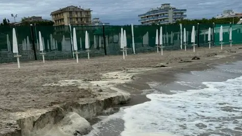 Il fenomeno dell'erosione sulla spiaggia di Isola Verde