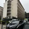L’intervento di Polizia locale, carabinieri e Suem all’ex Telecom (foto Pòrcile)