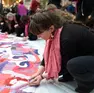 Una manifestazione di donne contro gli stalker e le violenze