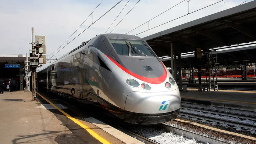 Sciopero dei treni martedì 6 maggio, disagi anche in Veneto e Fvg