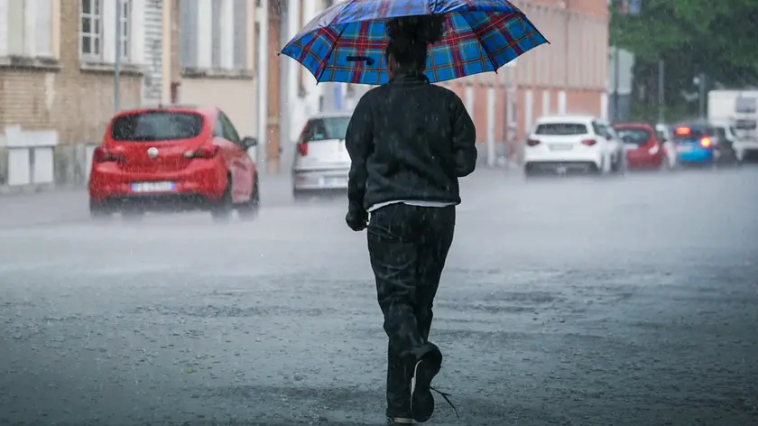 Temporali e allerta gialla in Veneto: piogge forti tra oggi e domani, attenzione in pianura e lungo la costa