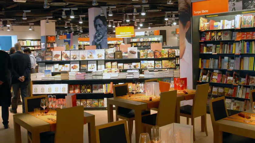 La libreria Feltrinelli aperta al centro Le Barche di Mestre