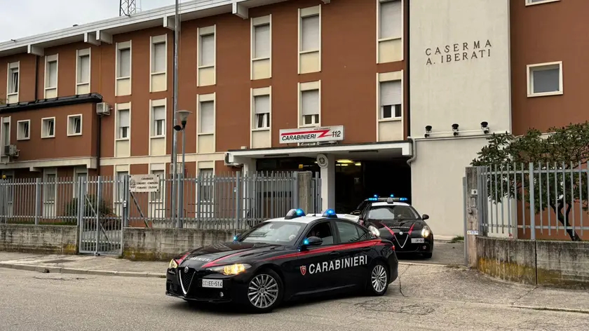 I carabinieri hanno arrestato un uomo ritenuto responsabile di una rapina in un negozio a San Stino