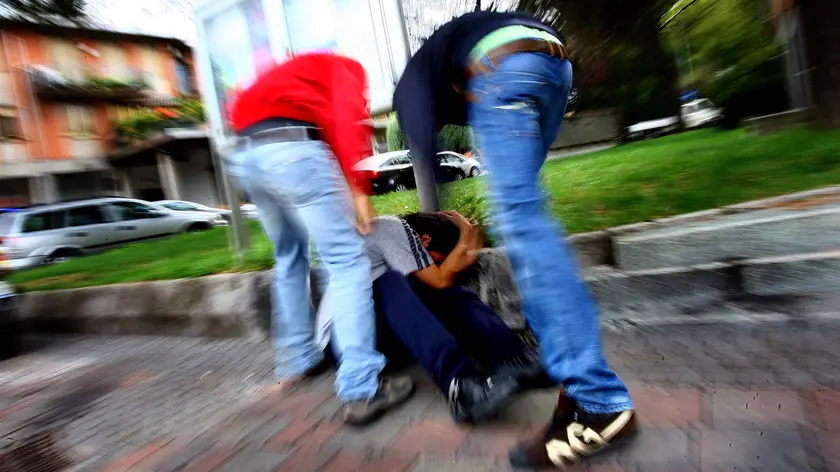 Sempre più spesso le cronache parlano di episodi che vedono protagoniste le baby gang