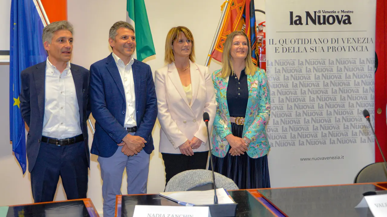 I candidati sindaco per Eraclea: da sinistra Danilo Biondi, Flavio Perin, Nadia Zanchin e Valentina Doretto (foto servizio Riccardo Fabbretti)