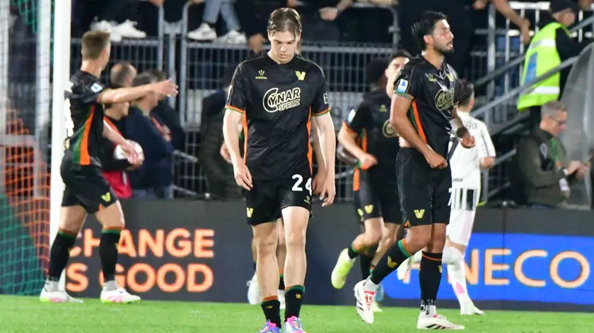Il Venezia Calcio scende in Serie B dopo un anno nella massima serie