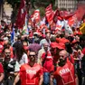 Una manifestazione promossa dalla Cgil