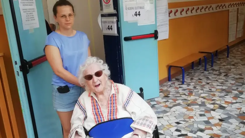 La signora Nulla Dazi Romandini, 105 anni