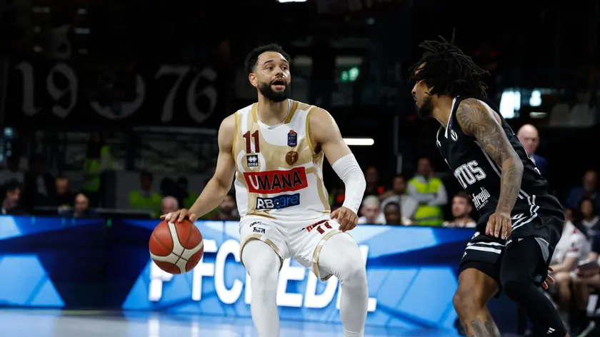 Tyler Ennis, qui in azione durante gli ultimi playoff contro la Virtus Bologna (Foto Editoriale Report)