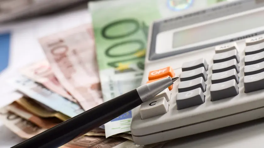 Giugno è un mese contrassegnato dal pagamento delle tasse