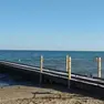 Si tuffa dal pontile a Jesolo: rischia la paralisi