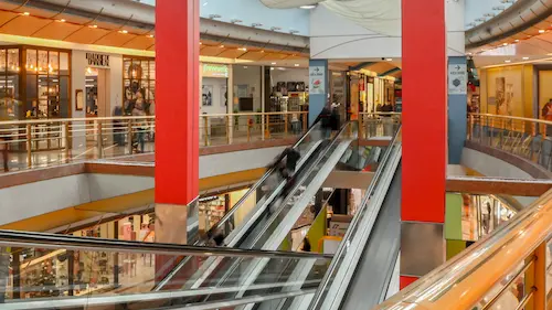 La galleria del centro commerciale Porte di Mestre