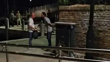 Rissa sabato notte in piazzale Roma a Venezia