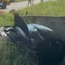 L'auto della donna finita nel fosso