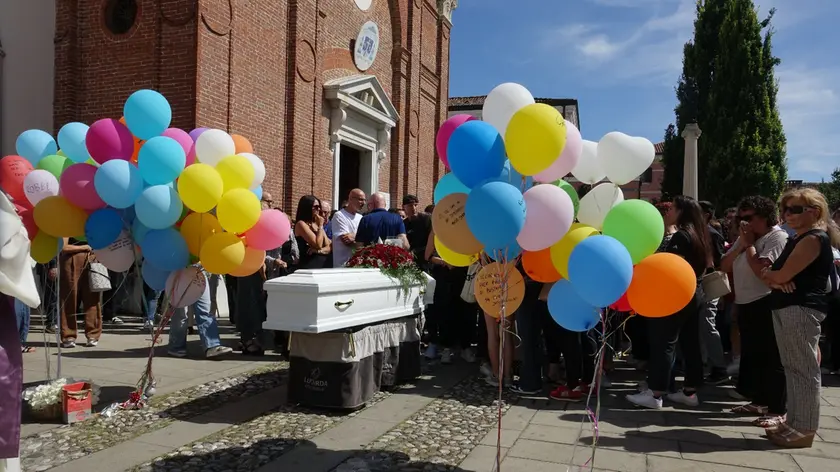 I funerali di Roberto Sangiovanni a Noale (Foto Pòrcile)