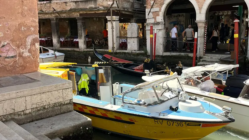 I soccorsi a Cannaregio in rio Terà Santi Apostoli