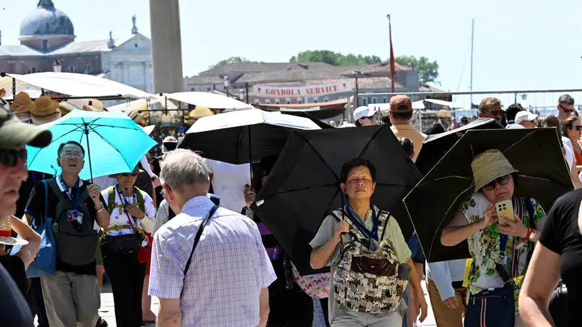 Allarme caldo a Venezia: i consigli di Usl 3 e Comune per difendersi dalle alte temperature