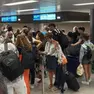 Passeggeri in attesa del volo bloccato per un rallentamento al sistema di trasmissione dati del Centro di controllo d'area di Milano