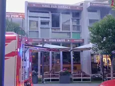 I vigili del fuoco intervenuti al King Pub