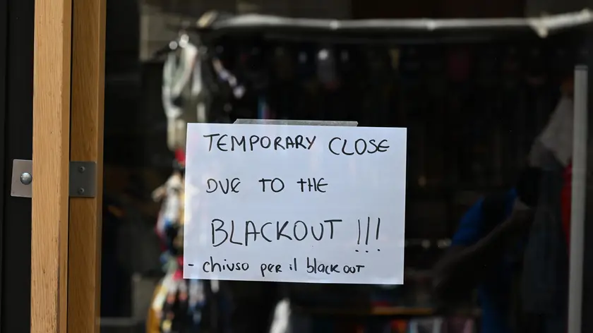 A Spinea alcuni negozi non hanno potuto aprire per il black-out (foto d'archivio)
