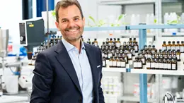 Luigi Ambrosini è il Ceo di Pettenon cosmetics