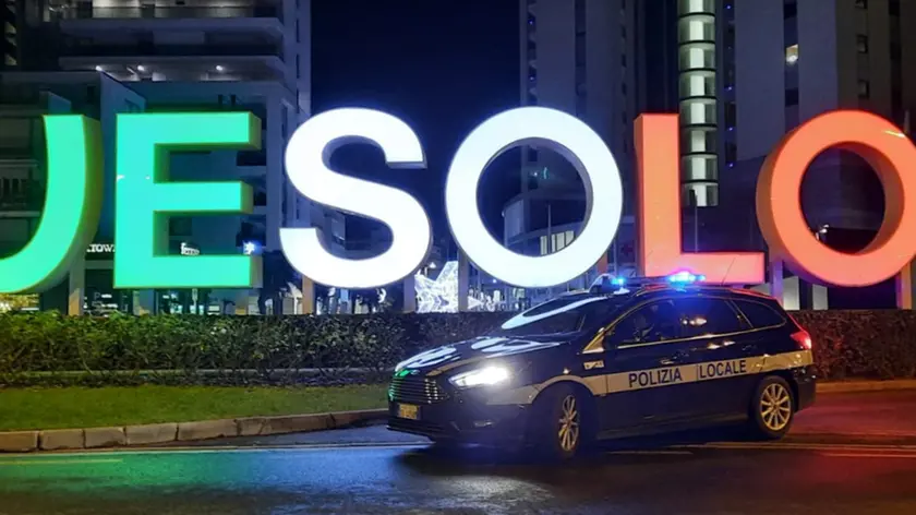 Tre baristi multati per aver servito alcol a delle ragazzine a Jesolo