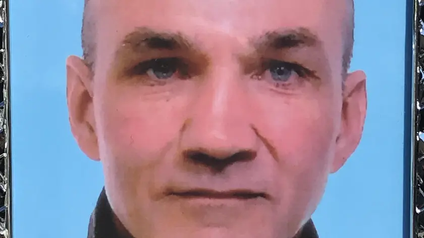 Endri Febo, pescatore di 53 anni