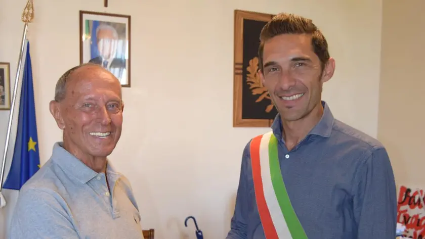 Bruno Maghelli con il sindaco Luca Martello