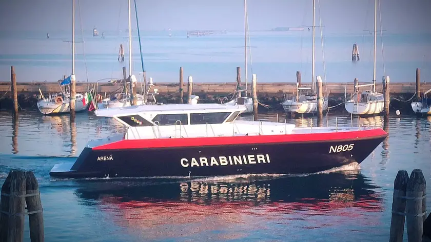 Una pattuglia dei carabinieri a Chioggia