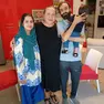 Nadia Badalon con mamma Zainab, papà Nawaz Arslan e il piccolo salvato