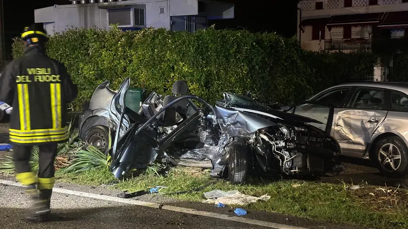 L'auto della ragazza coinvolta nell'incidente di San Donà