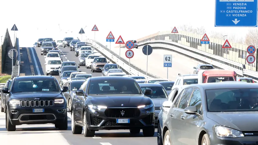 Traffico sulla Treviso Mare