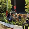 L'Opel finita nel giardino a Scorzè