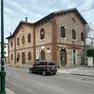 L’edificio in via Sandro Gallo, ex sede degli uffici dell’anagrafe del Comune
