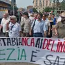Una manifestazione contro i borseggiatori