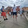 Alcuni scatolettisti all’opera sul ponte degli Scalzi